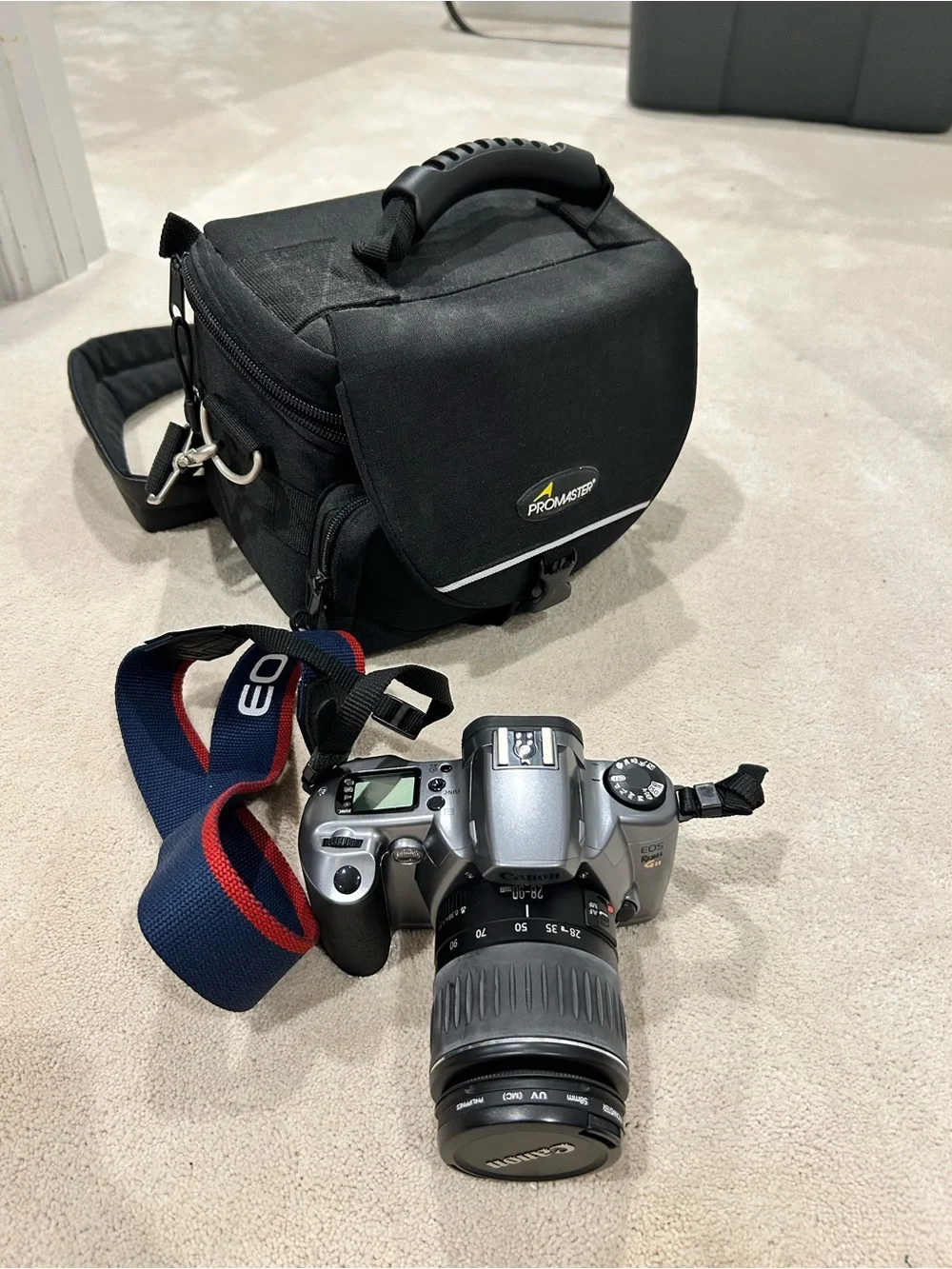 Canon EOS Rebel G11 SLR Camera with Zoom Lens